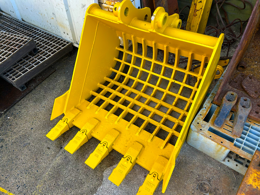 PC-30/
35幅狭バケット