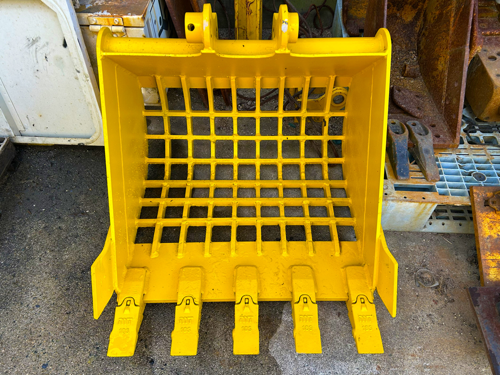 PC-30/
35幅狭バケット