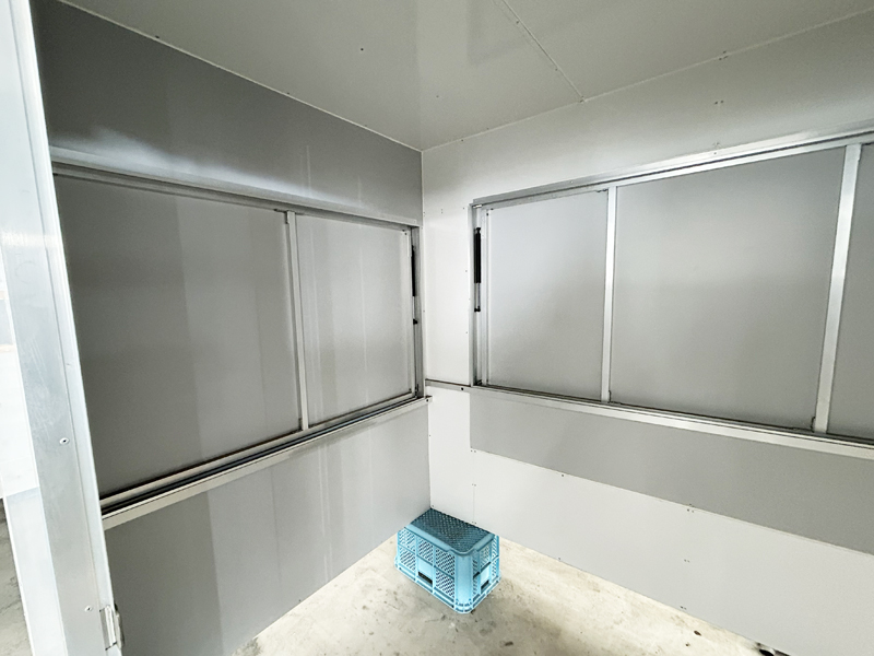 リアハッチ・サイドハッチ